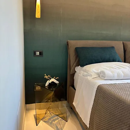 Estate4home - Christal Oda ve Kahvaltı 4*